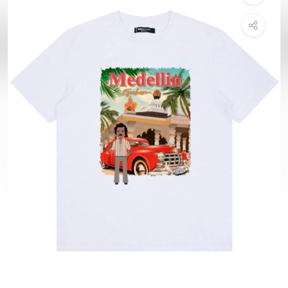 ROKU STUDIO WHITE MEDELLIN T-SHIRT